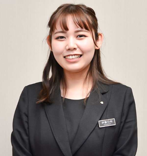安心堂 若手社員