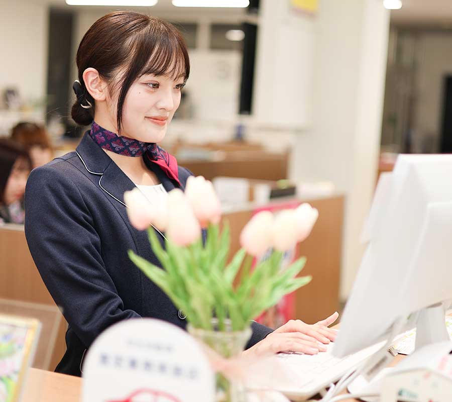 フロアスタッフ